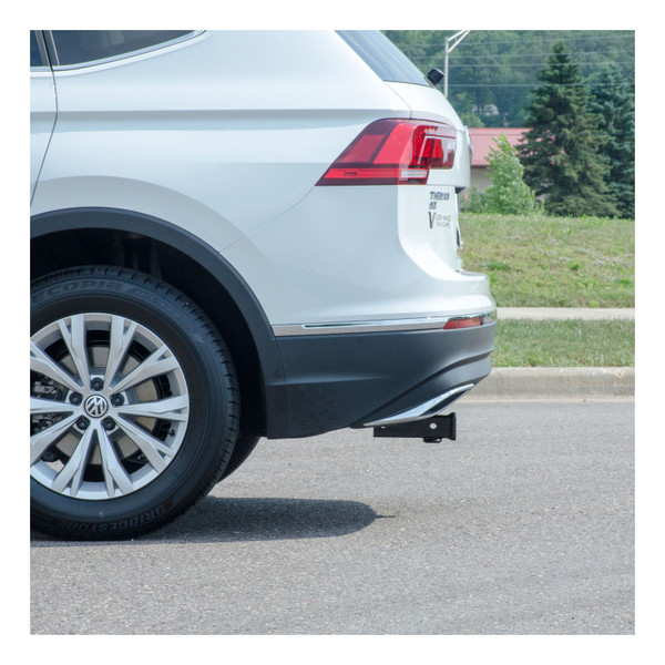 18 - 24 Volkswagen Tiguan 2in. CURT Trailer Hitch + Ball Mount + Cover + Lock Kit HWA2519