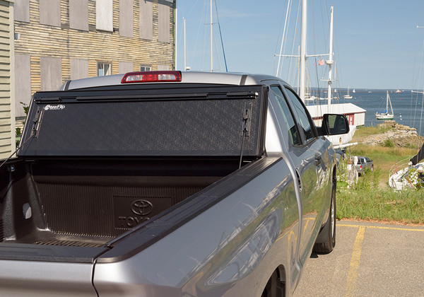 BAKFlip Hard Folding G2 00-06 Tundra Double 6'2" 226405 - Bak Industries