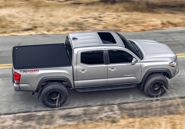 BAK Revolver Roll-Up Hard Cover X4 99-07 F250/350/450 8' 79304