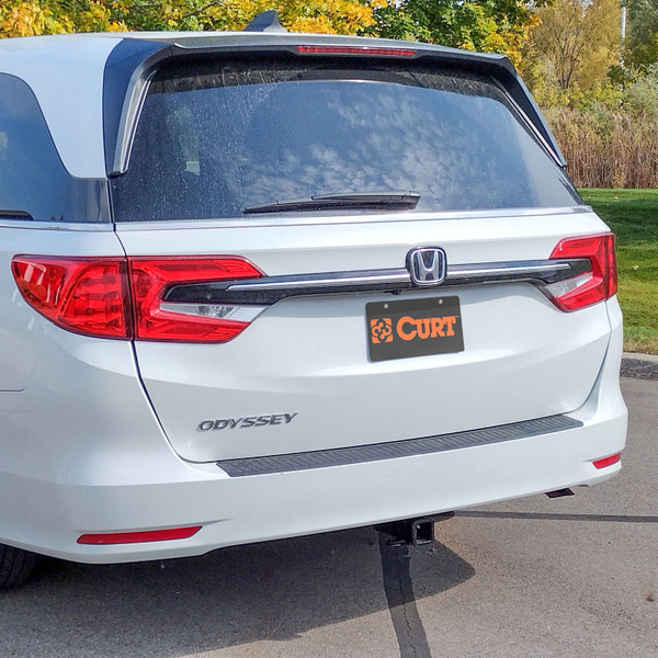 2018-2025 Honda Odyssey All CURT Class 3 Trailer Hitch, 2" Receiver + 2" Ball + 1-7/8" Ball Kit