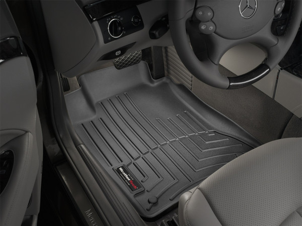 WeatherTech FloorLinerTM DigitalFit; Black; Front 441731