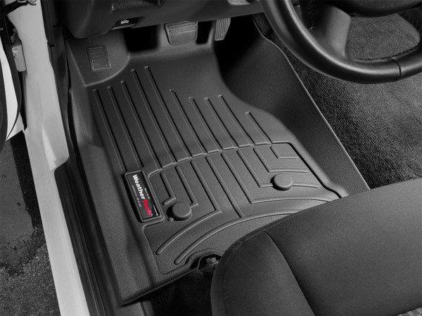 WeatherTech FloorLinerTM DigitalFit; Black; Front 447231