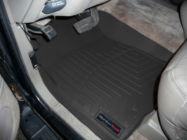 WeatherTech FloorLinerTM DigitalFit; Black; Front 442651