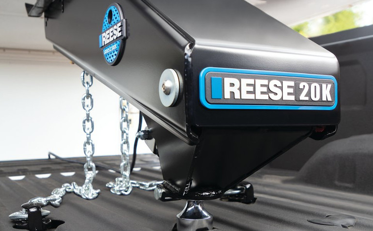 Transform Your Towing Experience with the Reese Goosebox 94920, 94716