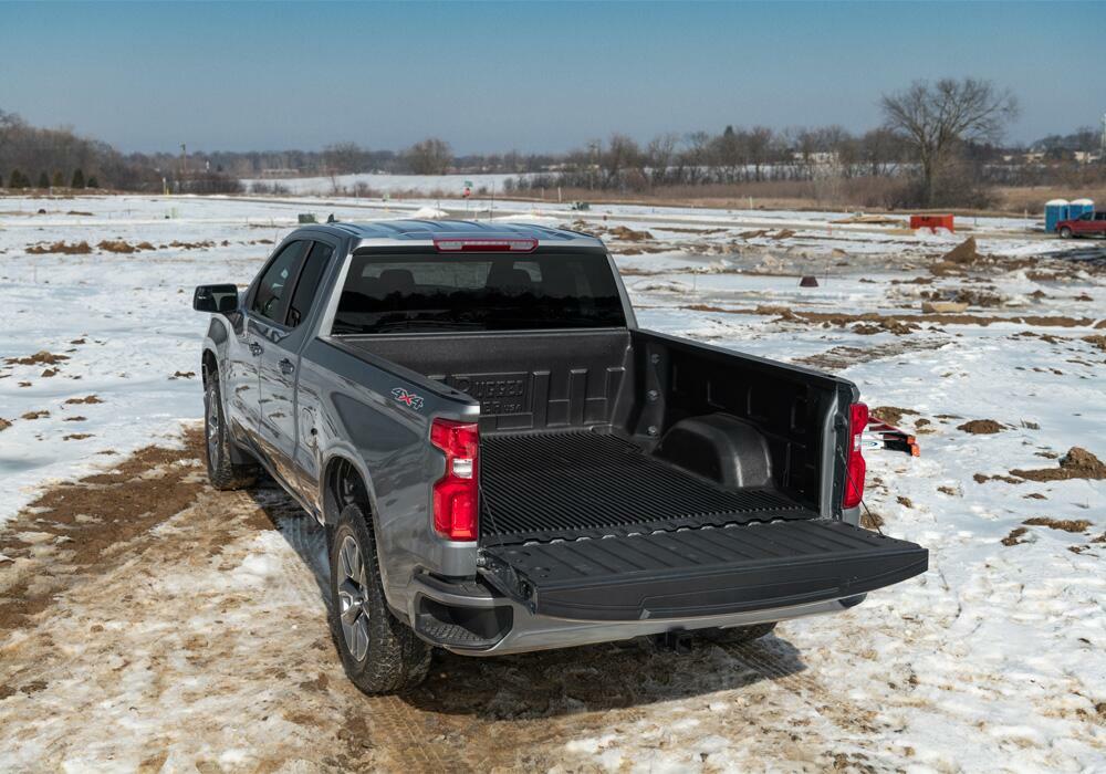 19-20 Ram 2500 8' Bed - Rugged Liner Under Rail Bedliner w/ Cleats w/ Cargo Light Truck Bed Liner D8U19HD thumbnail 9