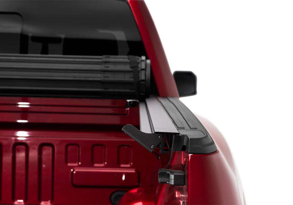 BAK Revolver Roll-Up Hard Cover X4s 04-14 F150 8' w/out Cargo Management System 80308 thumbnail 3