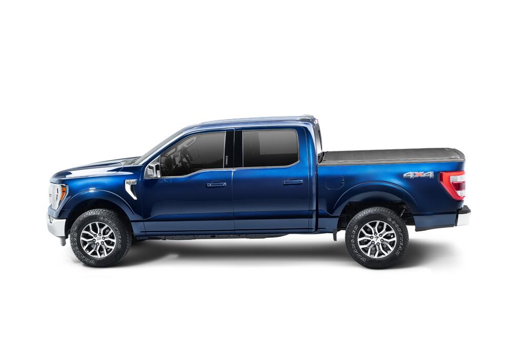 BAK Revolver Roll-Up Hard Cover X2 21-25 F150 5'7" (Includes Lightning) 39339 thumbnail 1