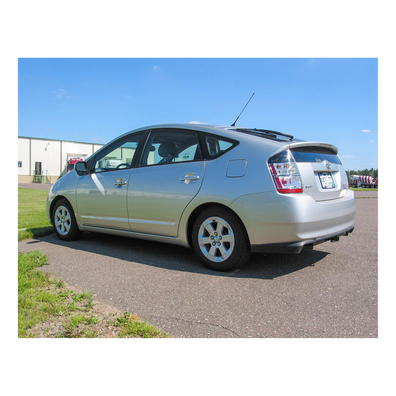 CURT Class 1 Trailer Hitch, 1-1/4" Receiver, Select Toyota Prius Trailer Hitch thumbnail 5