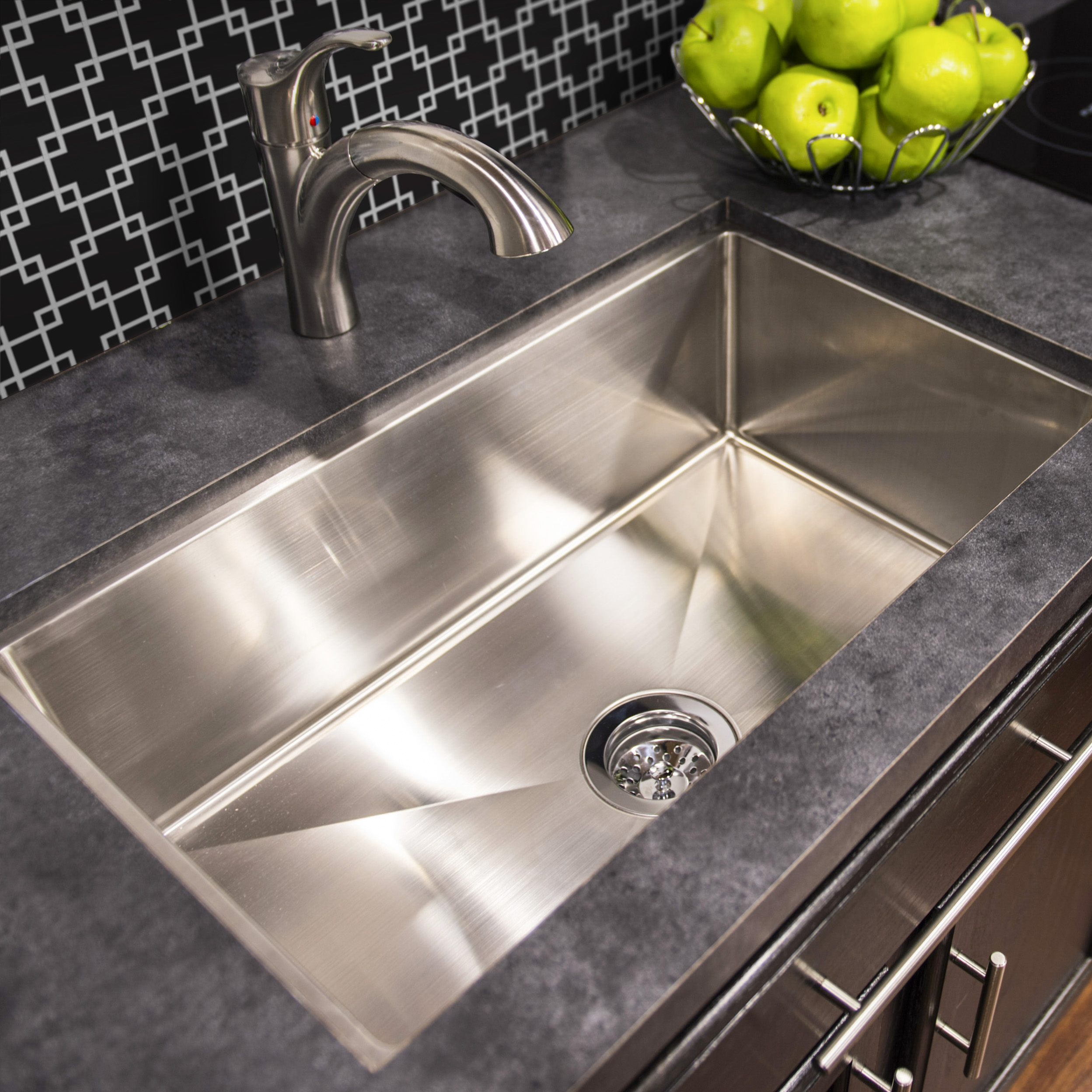 Single Square Sink; 27" x 16" x 7" (Stainless Steel) thumbnail 5