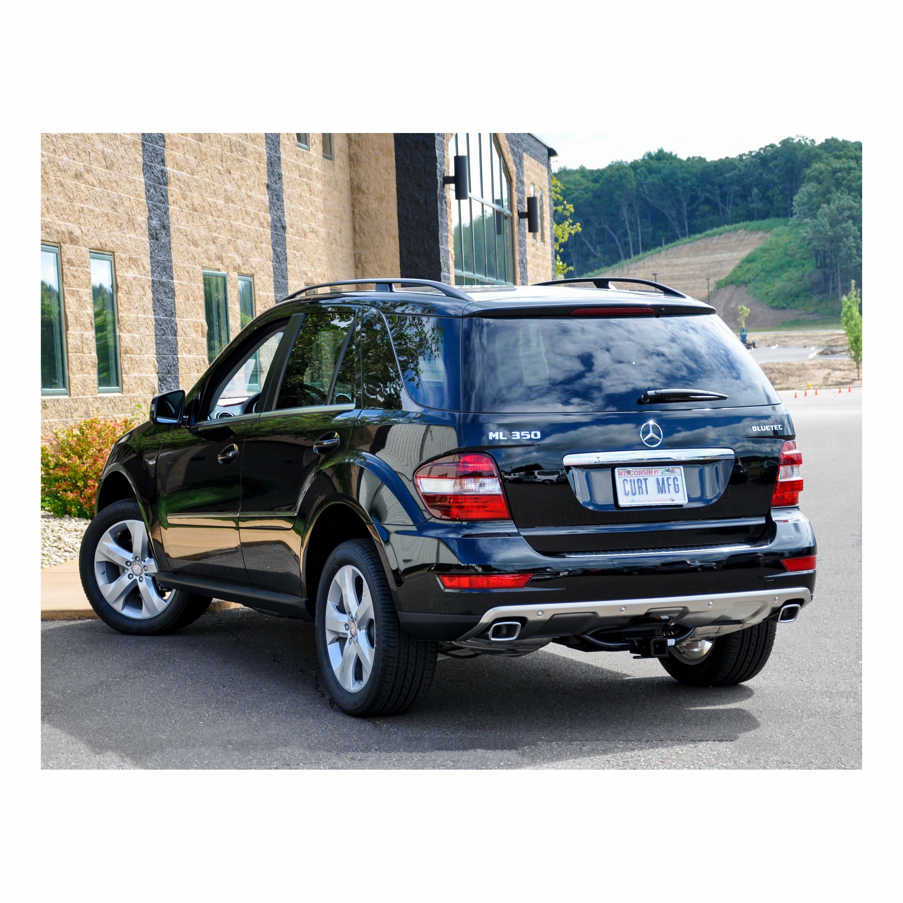2010-2013 Mercedes-Benz GL350 BlueTEC CURT Class 3 Hitch, 2" Receiver + 2" Ball + 1-7/8" Ball Kit thumbnail 3