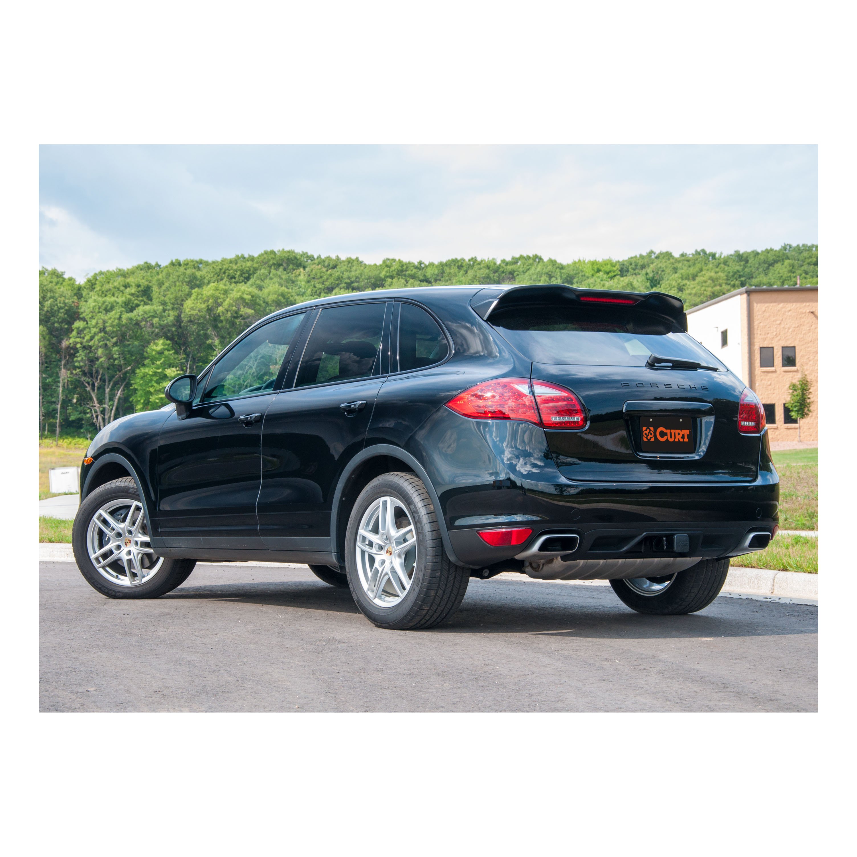 2011 - 2017 Volkswagen Touareg Curt 2" Class 3 Trailer Tow Hitch + 5-Flat Wiring Kit Tow Boat/Utility Trailer with Surge Brakes 13116 thumbnail 4