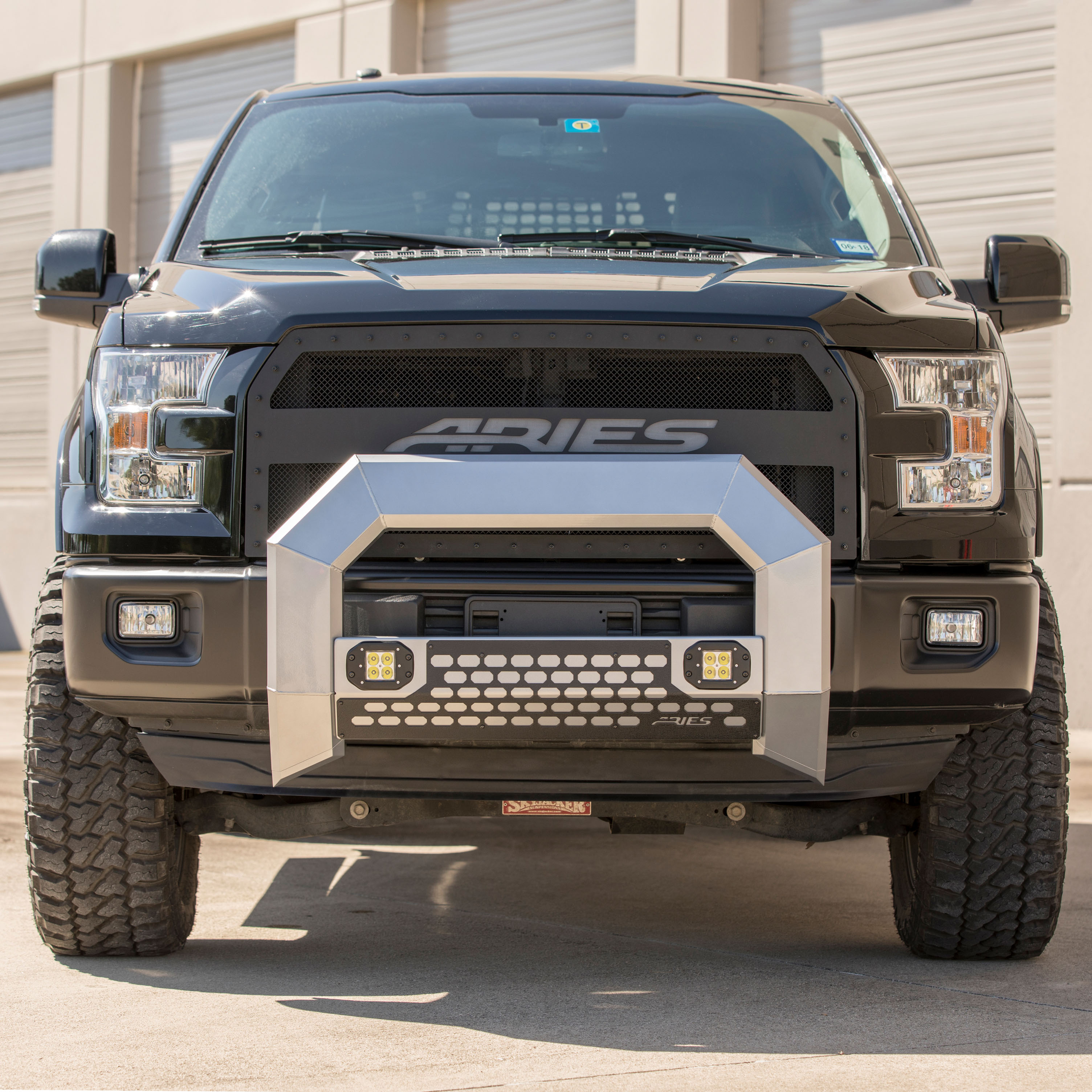 ARIES AdvantEDGE 5-1/2" Chrome Aluminum Bull Bar with Lights, Select Ram 2500, 3500 Brush Guard thumbnail 11