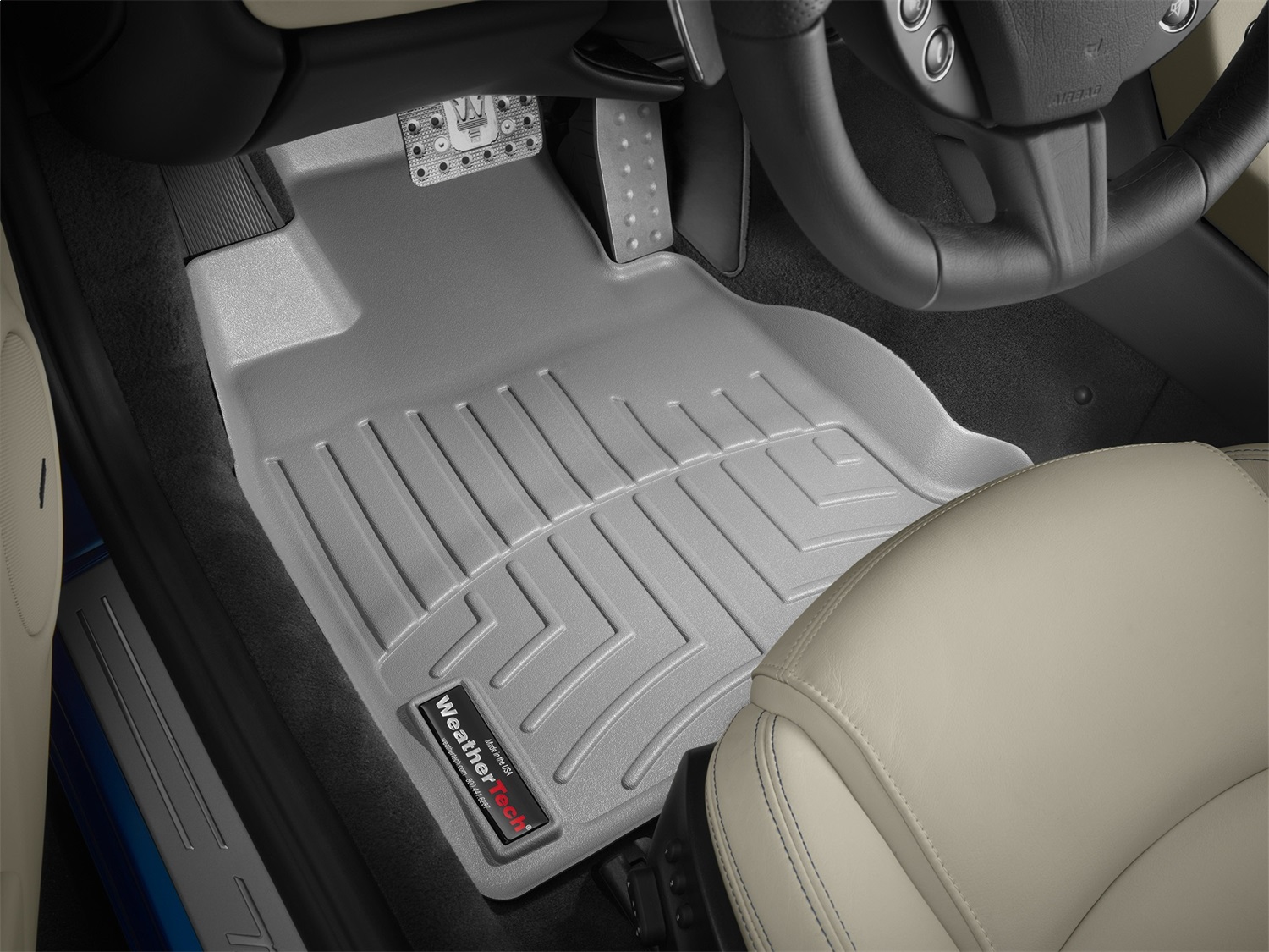 WeatherTech FloorLinerTM DigitalFit; Gray; Front 462021 thumbnail 1