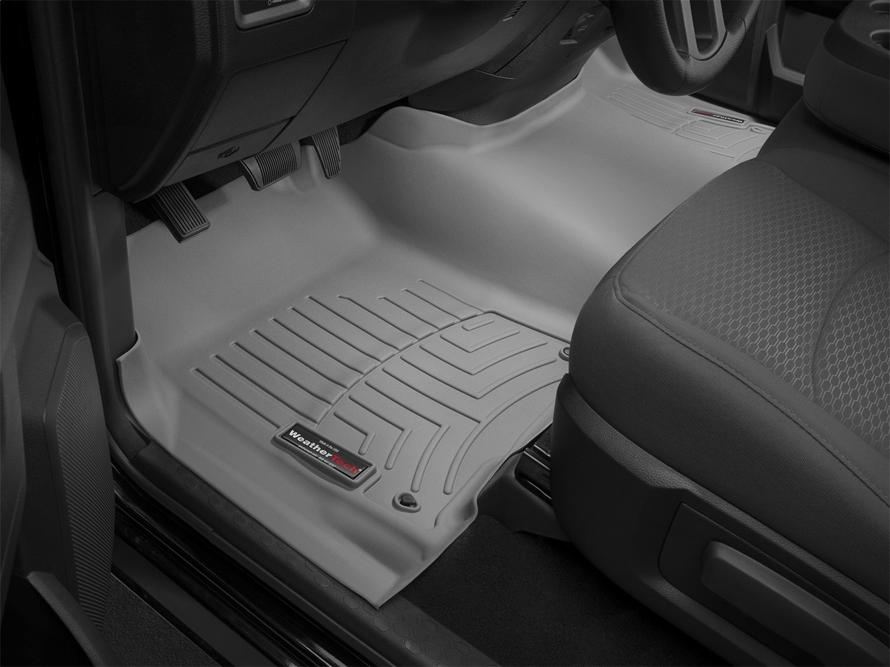 WeatherTech FloorLinerTM DigitalFit; Gray; Front; Over The Hump 464641 thumbnail 0