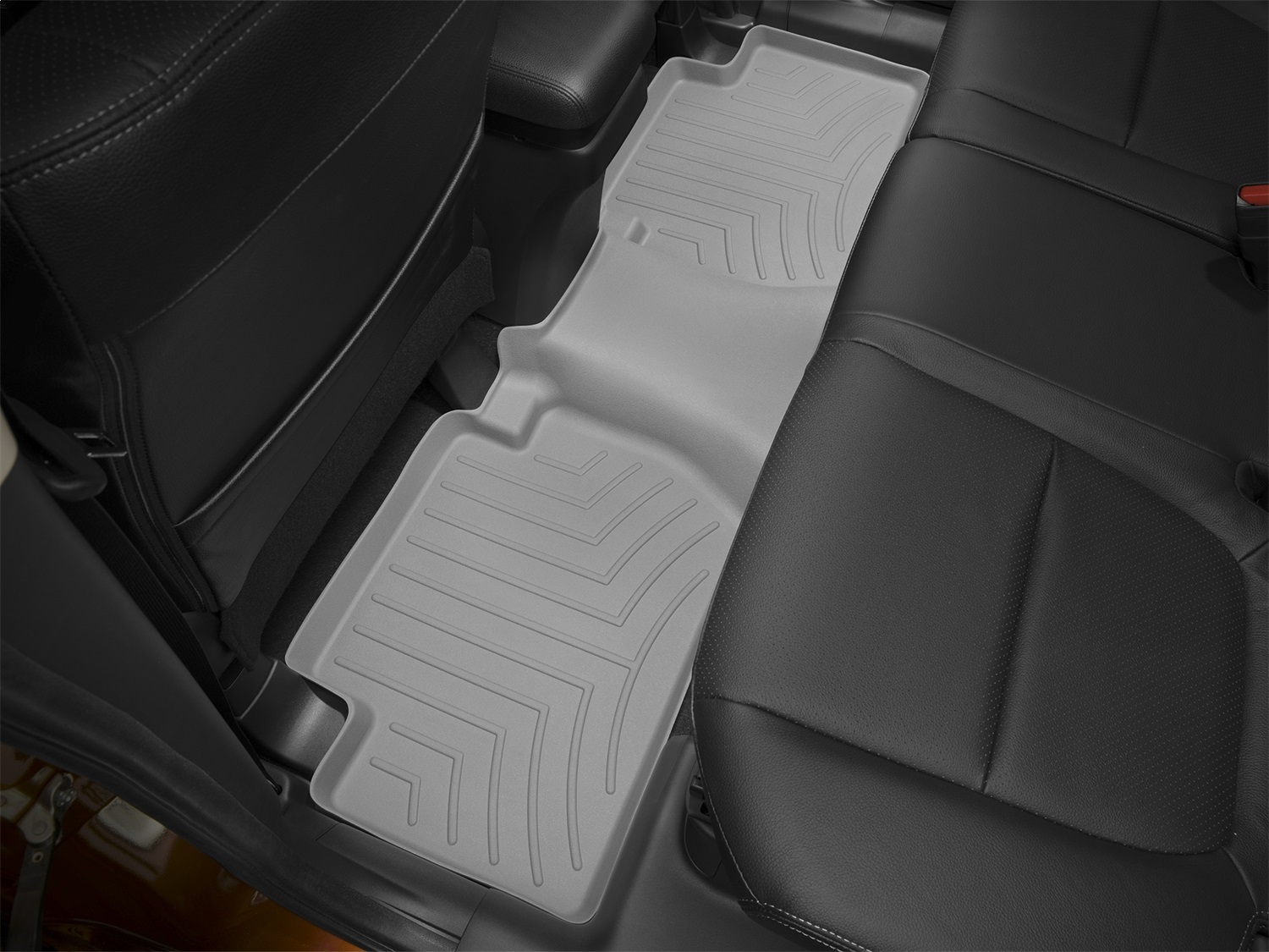 WeatherTech FloorLinerTM DigitalFit; Gray; Rear 461622 thumbnail 0