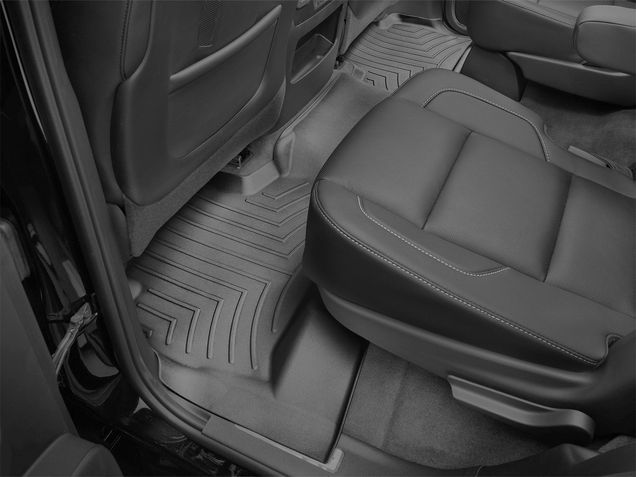 WeatherTech FloorLinerTM DigitalFit; Black; Rear 446072 thumbnail 1